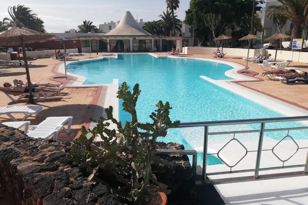 Apartamento Giovanni 09 Playa Roca Costa Teguise Ngoại thất bức ảnh